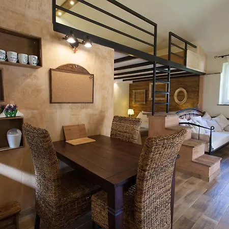 Apartment La Villetta - First Class Location With Big Private Pool *